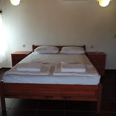 Linus Apart Hotel de apartamente *